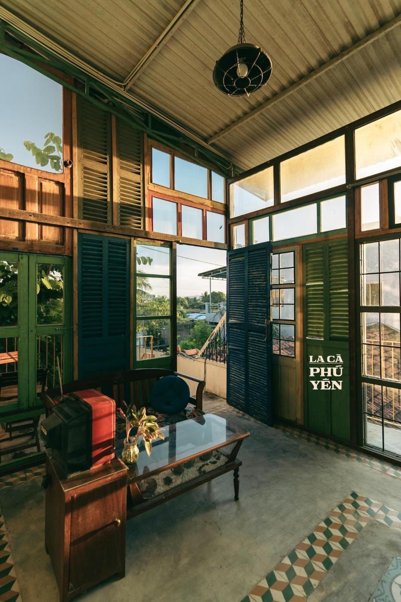 Yellow Farm Homestay Dong Tac Εξωτερικό φωτογραφία